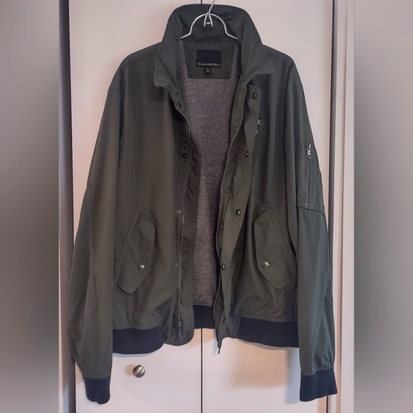 Banana Republic Other - Banana Republic Bomber Jacket XL